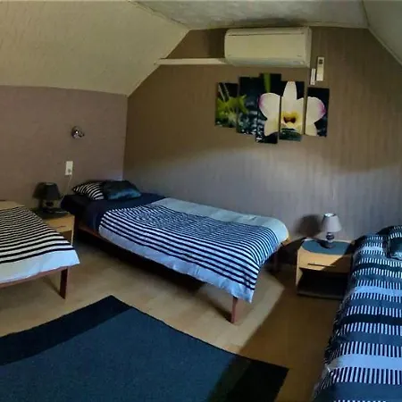 Au Nid De La Foret Boersch